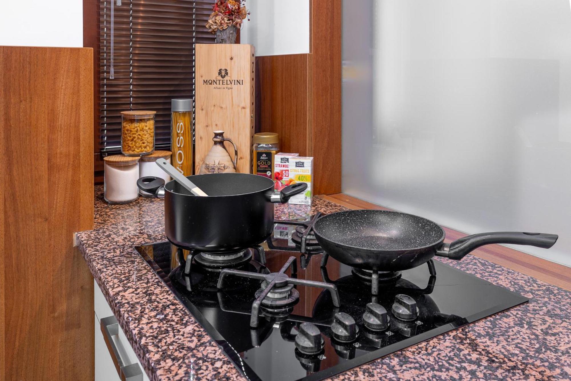 Laurinska Modern Apartment In Direct Centrum Of Bratislava, Air-Condition Exterior foto